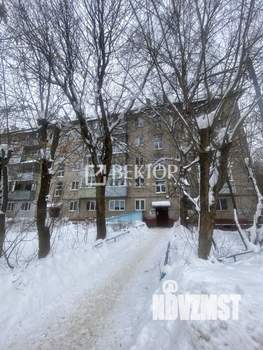 3-к квартира, вторичка, 50м2, 1/5 этаж