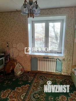 2-к квартира, вторичка, 52м2, 1/5 этаж