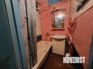 2-к квартира, вторичка, 42м2, 3/5 этаж