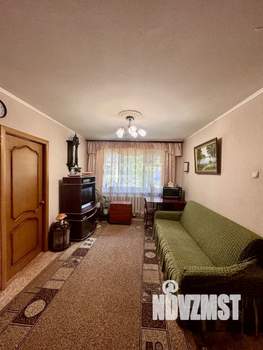 4-к квартира, вторичка, 58м2, 1/5 этаж