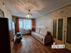 2-к квартира, вторичка, 42м2, 2/5 этаж