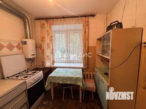 2-к квартира, вторичка, 46м2, 1/5 этаж