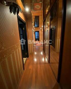 4-к квартира, вторичка, 108м2, 8/12 этаж