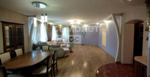 3-к квартира, вторичка, 157м2, 2/5 этаж