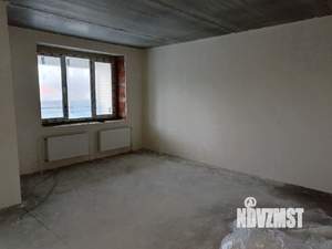 2-к квартира, вторичка, 101м2, 1/9 этаж