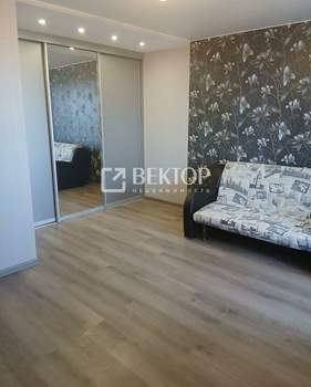 1-к квартира, вторичка, 33м2, 4/5 этаж