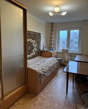 3-к квартира, вторичка, 63м2, 5/5 этаж