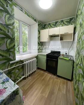 3-к квартира, вторичка, 38м2, 1/2 этаж