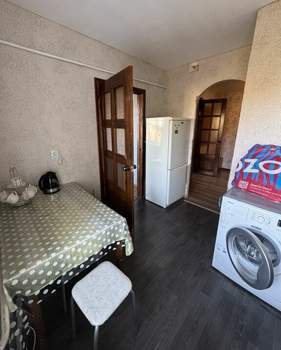 2-к квартира, вторичка, 42м2, 5/5 этаж