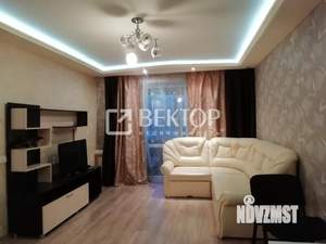 2-к квартира, вторичка, 67м2, 1/10 этаж