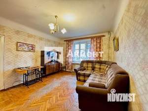 2-к квартира, вторичка, 58м2, 3/5 этаж