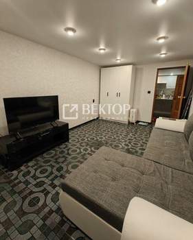 1-к квартира, вторичка, 37м2, 1/5 этаж