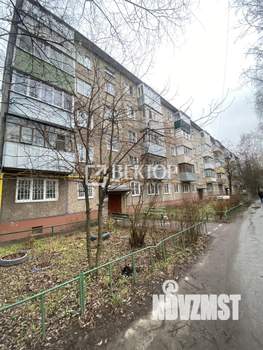 2-к квартира, вторичка, 44м2, 3/5 этаж