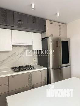 4-к квартира, вторичка, 98м2, 1/6 этаж