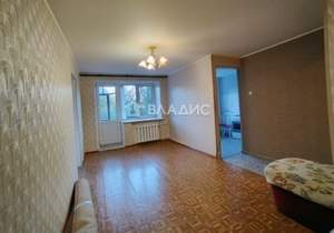 2-к квартира, вторичка, 43м2, 3/5 этаж