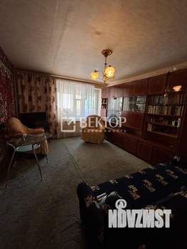 4-к квартира, вторичка, 74м2, 1/9 этаж
