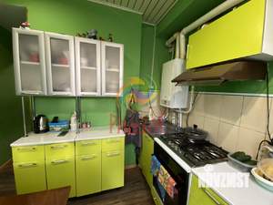 4-к квартира, вторичка, 73м2, 2/5 этаж