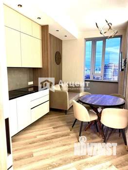 2-к квартира, вторичка, 60м2, 14/14 этаж