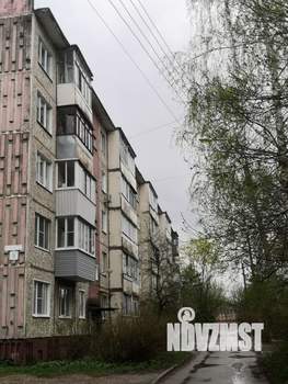 3-к квартира, вторичка, 61м2, 5/5 этаж