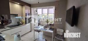 2-к квартира, вторичка, 61м2, 8/17 этаж