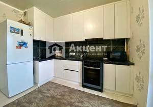 4-к квартира, вторичка, 104м2, 2/5 этаж