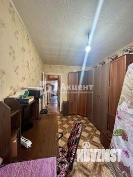 3-к квартира, вторичка, 61м2, 1/5 этаж