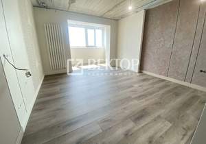 3-к квартира, вторичка, 90м2, 14/14 этаж