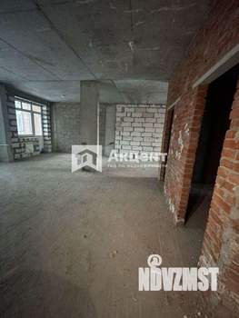 3-к квартира, вторичка, 103м2, 5/5 этаж