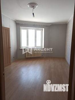 3-к квартира, вторичка, 94м2, 1/5 этаж