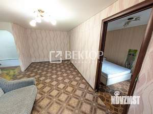 2-к квартира, вторичка, 45м2, 1/5 этаж