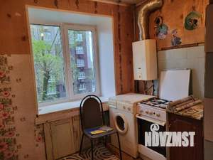2-к квартира, вторичка, 42м2, 3/5 этаж