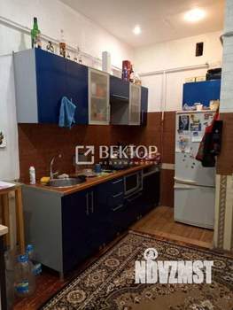 2-к квартира, вторичка, 61м2, 1/3 этаж