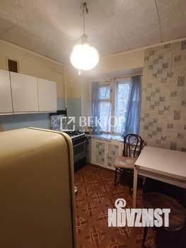2-к квартира, вторичка, 45м2, 1/5 этаж