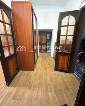 3-к квартира, вторичка, 78м2, 1/2 этаж
