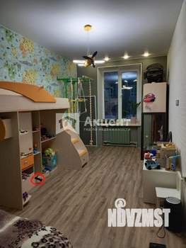 2-к квартира, вторичка, 61м2, 1/3 этаж
