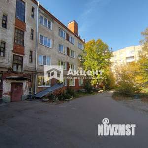 3-к квартира, вторичка, 54м2, 1/4 этаж