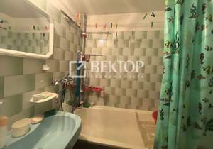 2-к квартира, вторичка, 53м2, 10/10 этаж