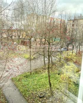 2-к квартира, вторичка, 42м2, 3/5 этаж