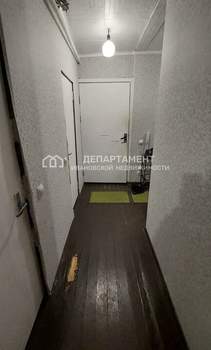 2-к квартира, вторичка, 52м2, 1/9 этаж