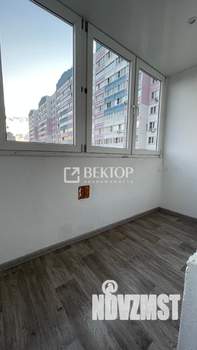 2-к квартира, вторичка, 61м2, 8/17 этаж