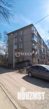 2-к квартира, вторичка, 44м2, 1/5 этаж