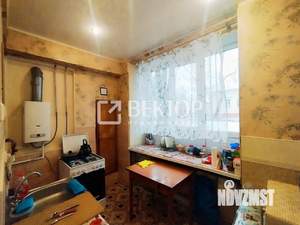 3-к квартира, вторичка, 60м2, 1/4 этаж