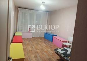 3-к квартира, вторичка, 93м2, 2/10 этаж