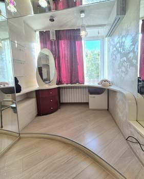 3-к квартира, вторичка, 73м2, 4/9 этаж