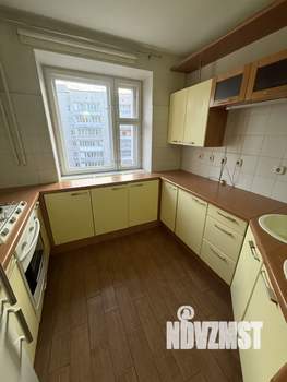 4-к квартира, вторичка, 129м2, 7/10 этаж