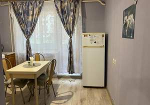 1-к квартира, вторичка, 40м2, 1/10 этаж