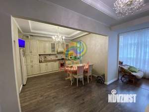 2-к квартира, вторичка, 108м2, 2/10 этаж