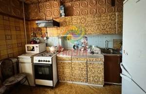 4-к квартира, вторичка, 74м2, 1/9 этаж