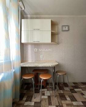 2-к квартира, вторичка, 43м2, 1/5 этаж