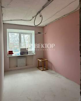 4-к квартира, вторичка, 103м2, 1/5 этаж